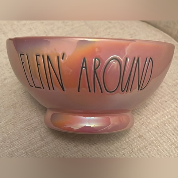 💗Host Pick💗 NIB Rae Dunn Elfin Around Pink Irridescent Bowls (4) - Picture 2 of 2